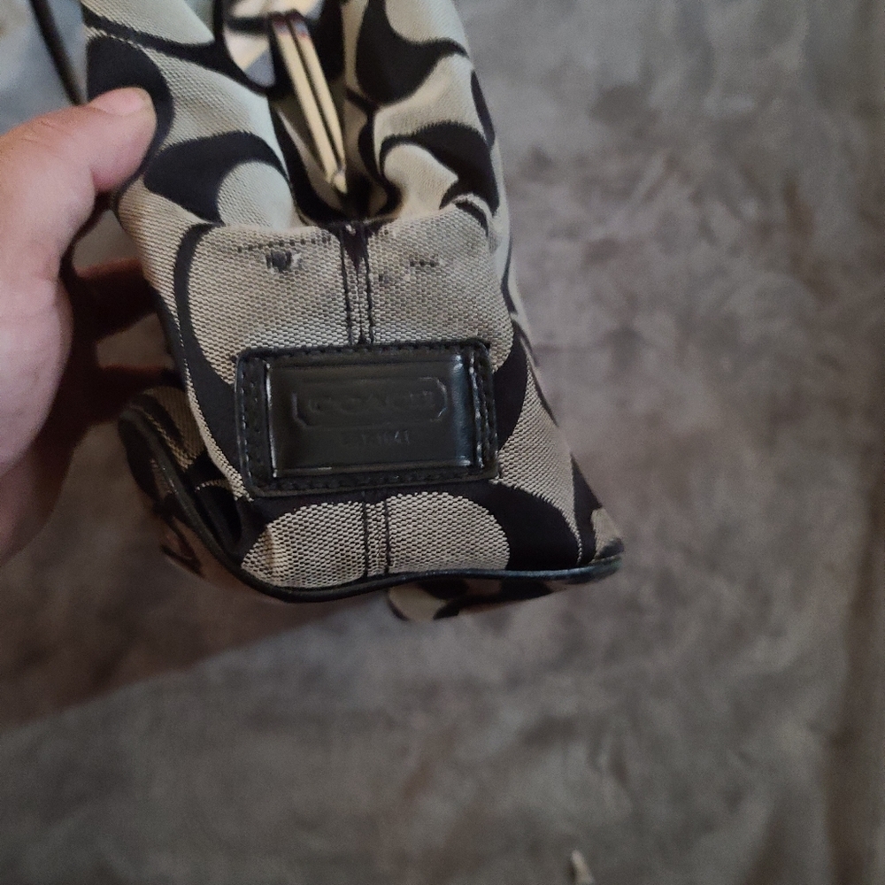 Coach Purse - Picture 3 of 3